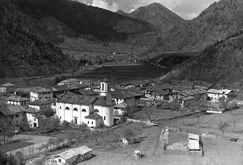 "Φώτα" πάνω από την Ιταλία…