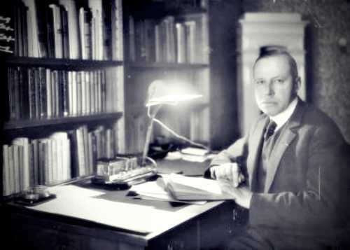 Theodor Heinrich Mayer (27/02/1884 - 03/11/1949)